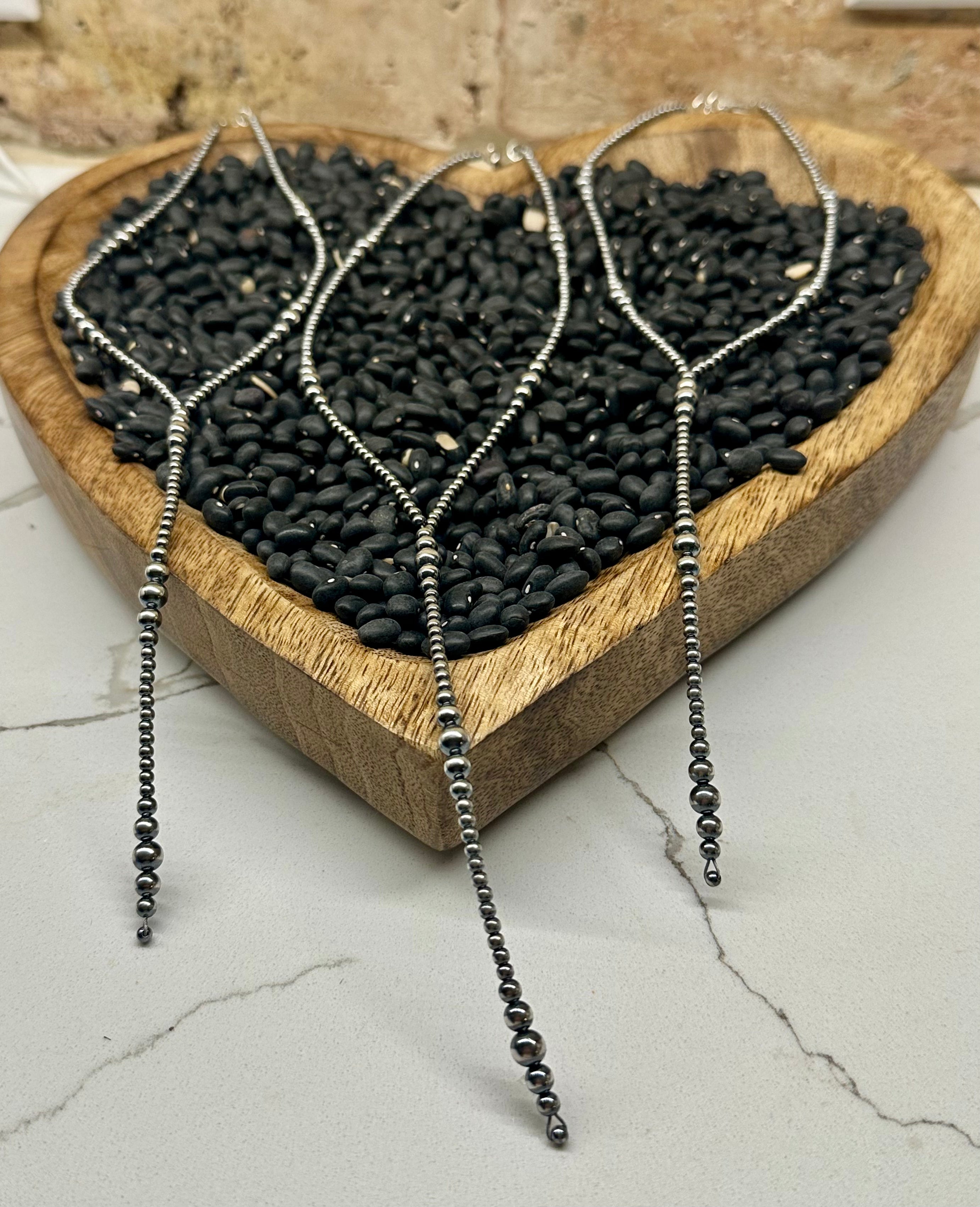 Desert Pear Sterling Silver 16" Lariat necklace