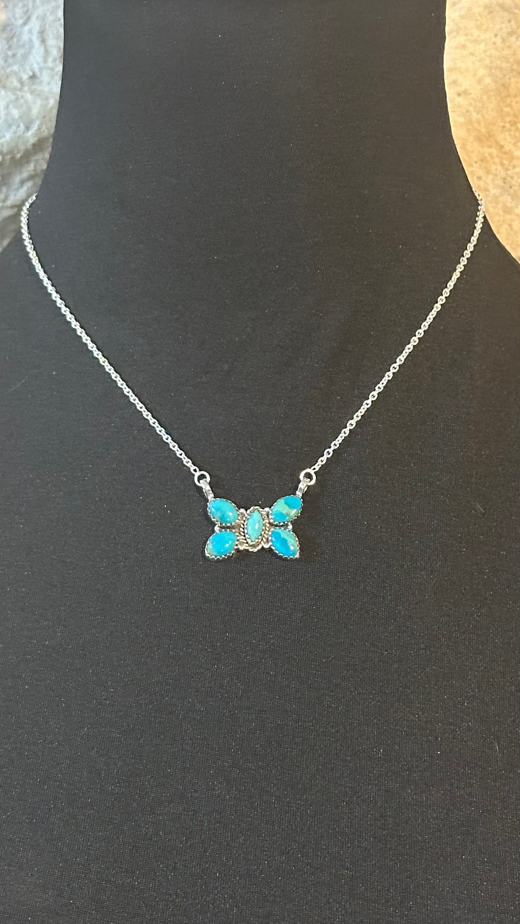 Sterling Silver Turquoise Necklace 18"