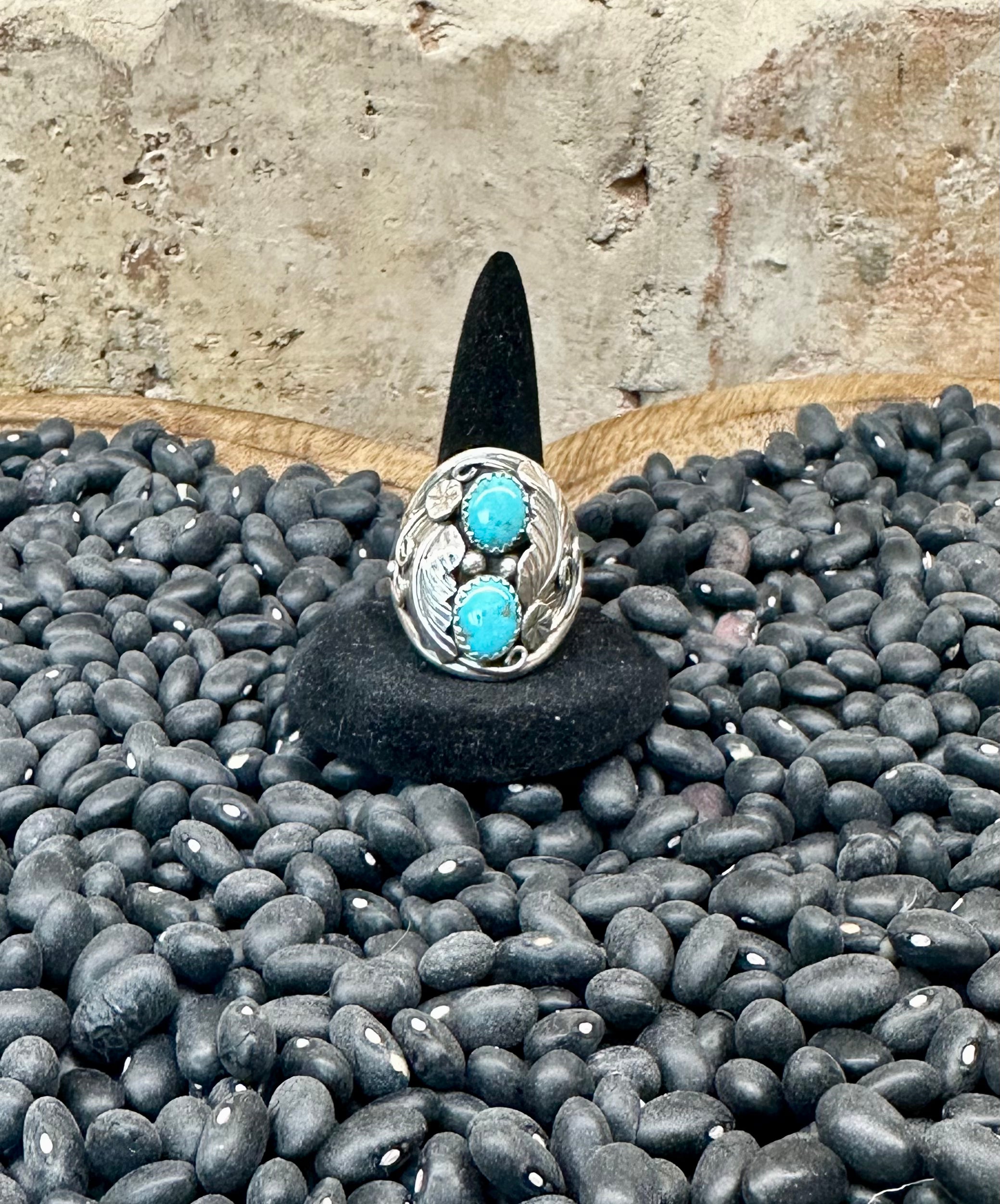 Native Men's Sterling Silver Turquoise Ring.
